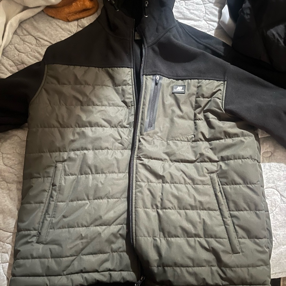 New Balance Men's Black and Olive Puffer Jacket